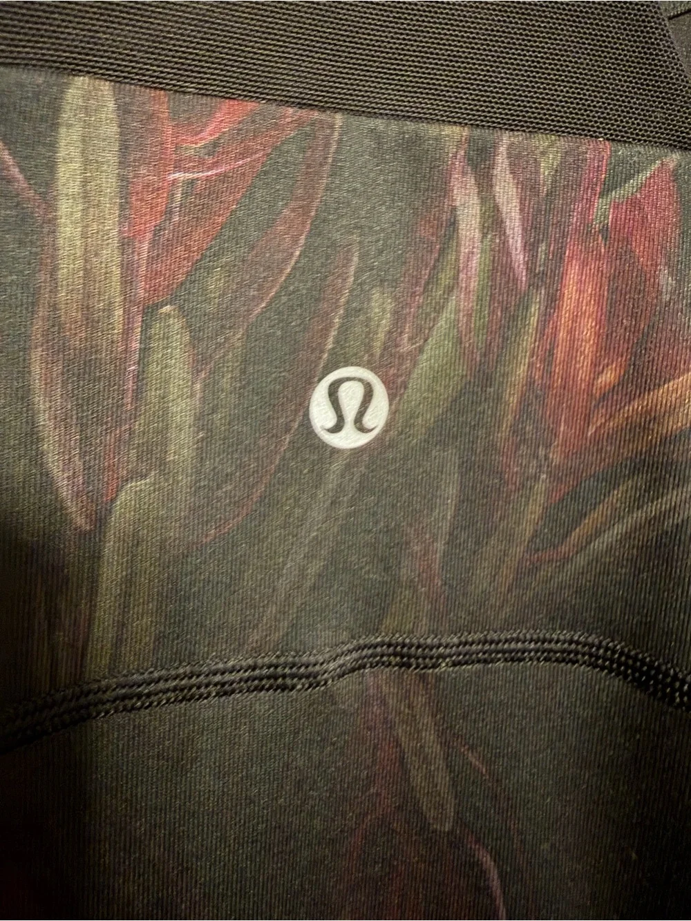 Lululemon Scoop Neck Tank Midnight Iris Multi/Black Best for Size 6 EUC